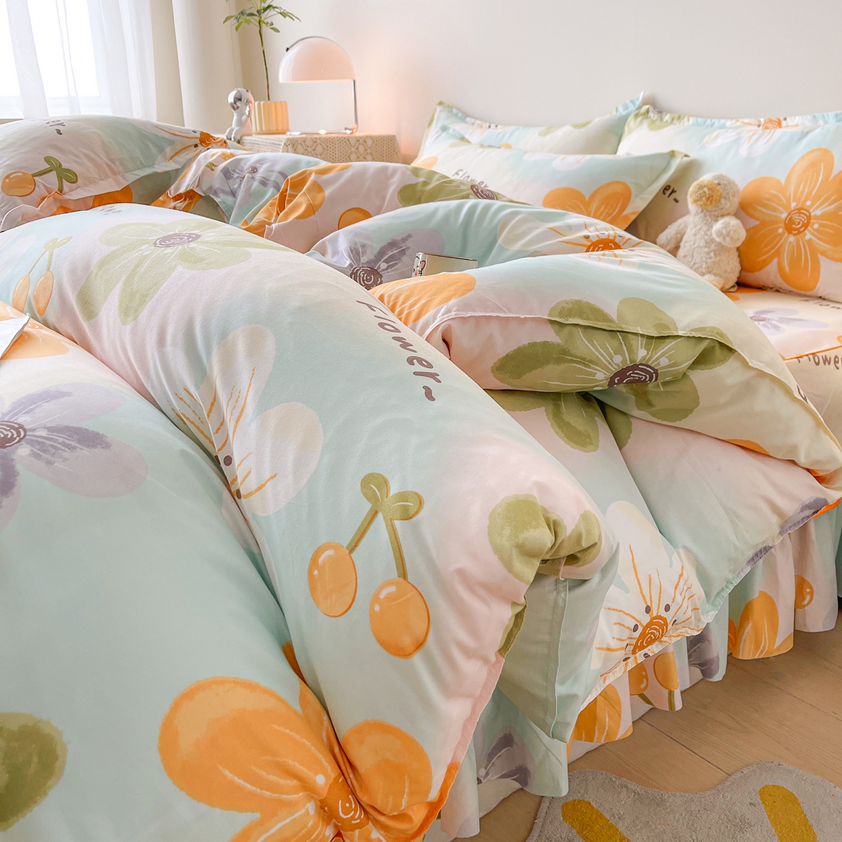 91家纺网 家纺一手货源 找家纺 笠裙家纺 2025新款A类水洗棉韩版S边花边印花床裙四件套 浅花