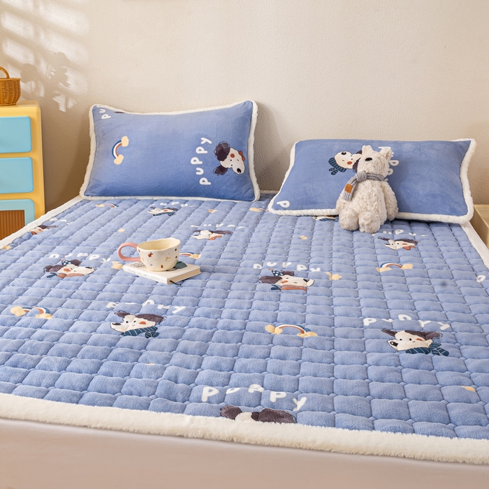 91家纺网 家纺一手货源 找家纺 梦初语 2025新款冬季珊瑚绒牛奶绒加厚床护垫褥子软垫学生宿舍-直播爆款（200克夹棉加厚款） 汪汪星球