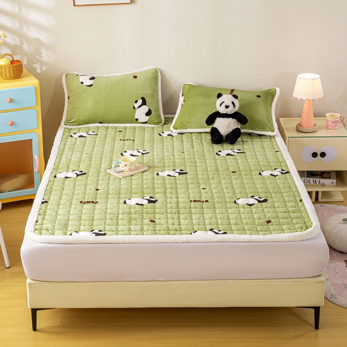 91家纺网 家纺一手货源 找家纺 梦初语 2025新款冬季珊瑚绒牛奶绒加厚床护垫褥子软垫学生宿舍-直播爆款（200克夹棉加厚款） 熊猫乐园