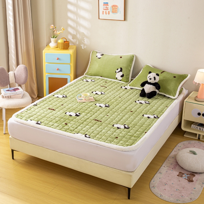 91家纺网 家纺一手货源 找家纺 梦初语 2025新款冬季珊瑚绒牛奶绒加厚床护垫褥子软垫学生宿舍-直播爆款（200克夹棉加厚款） 熊猫乐园