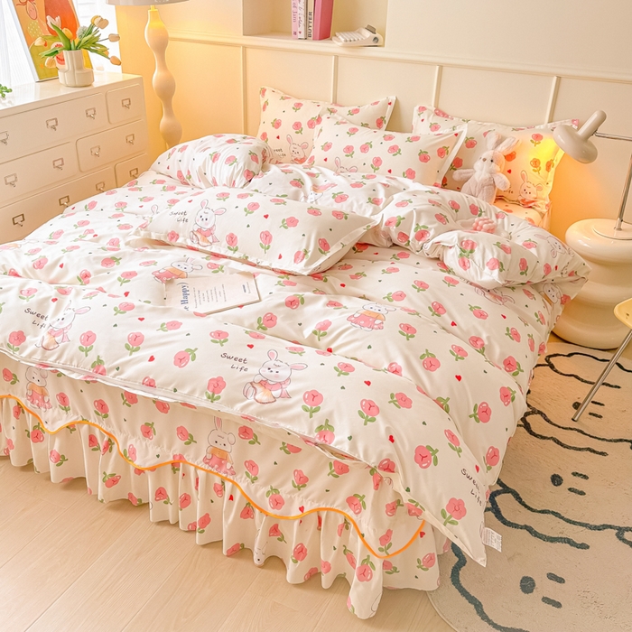 91家纺网 家纺一手货源 找家纺 笠裙家纺 2025新款A类水洗棉韩版S边花边印花床裙四件套 小兔