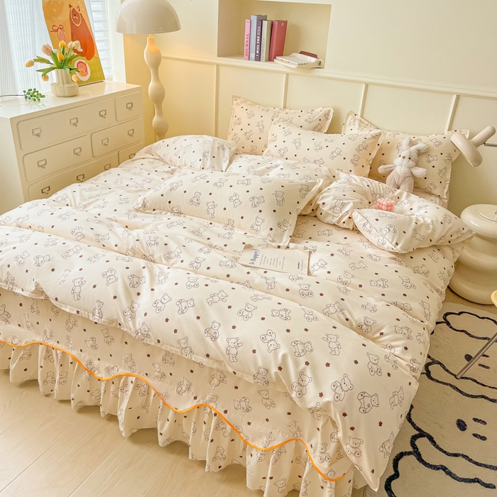 91家纺网 家纺一手货源 找家纺 笠裙家纺 2025新款A类水洗棉韩版S边花边印花床裙四件套 小熊