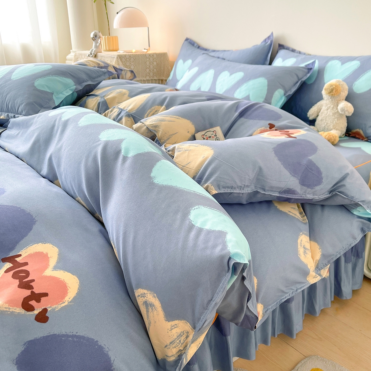 91家纺网 家纺一手货源 找家纺 笠裙家纺 2025新款A类水洗棉韩版S边花边印花床裙四件套 心定律