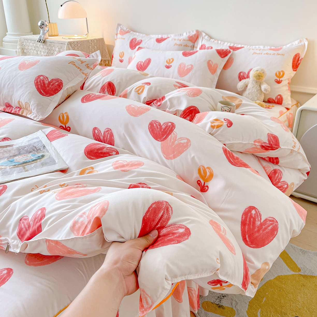 91家纺网 家纺一手货源 找家纺 笠裙家纺 2025新款A类水洗棉韩版S边花边印花床裙四件套 心尚