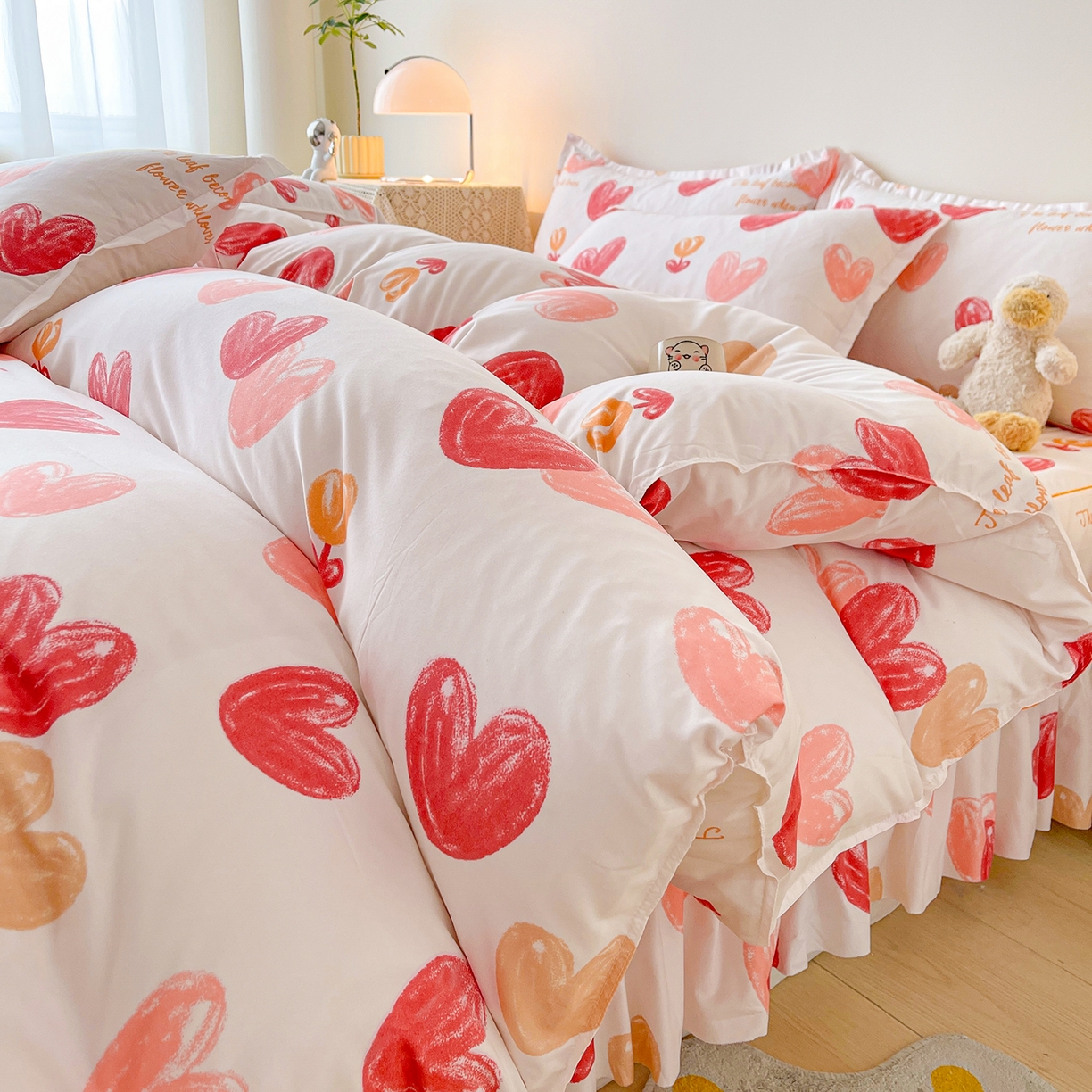 91家纺网 家纺一手货源 找家纺 笠裙家纺 2025新款A类水洗棉韩版S边花边印花床裙四件套 心尚