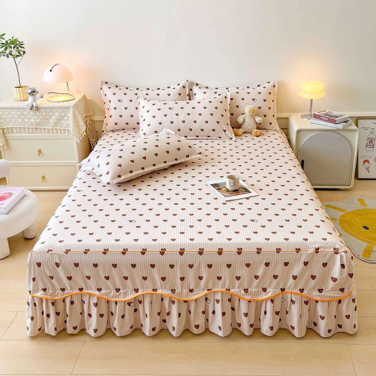 91家纺网 家纺一手货源 找家纺 笠裙家纺 2025新款A类水洗棉韩版S边花边印花床裙四件套 心意