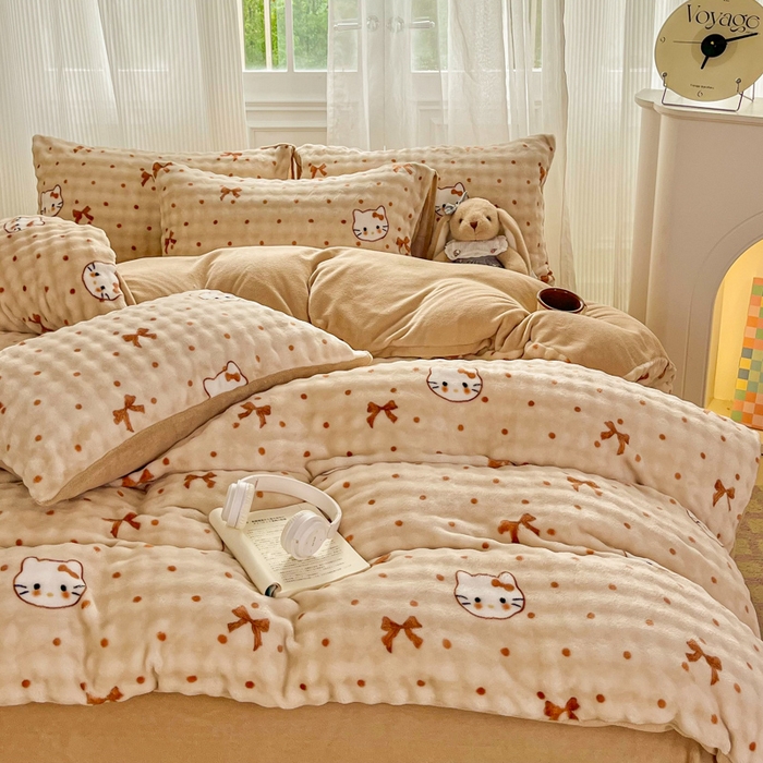 91家纺网 家纺一手货源 找家纺 梦纤绒 2025新款保暖舒适亲肤泡泡绒四件套 咖蝴蝶结猫