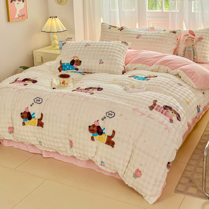 91家纺网 家纺一手货源 找家纺 梦纤绒 2025新款保暖舒适亲肤泡泡绒四件套 辣条狗