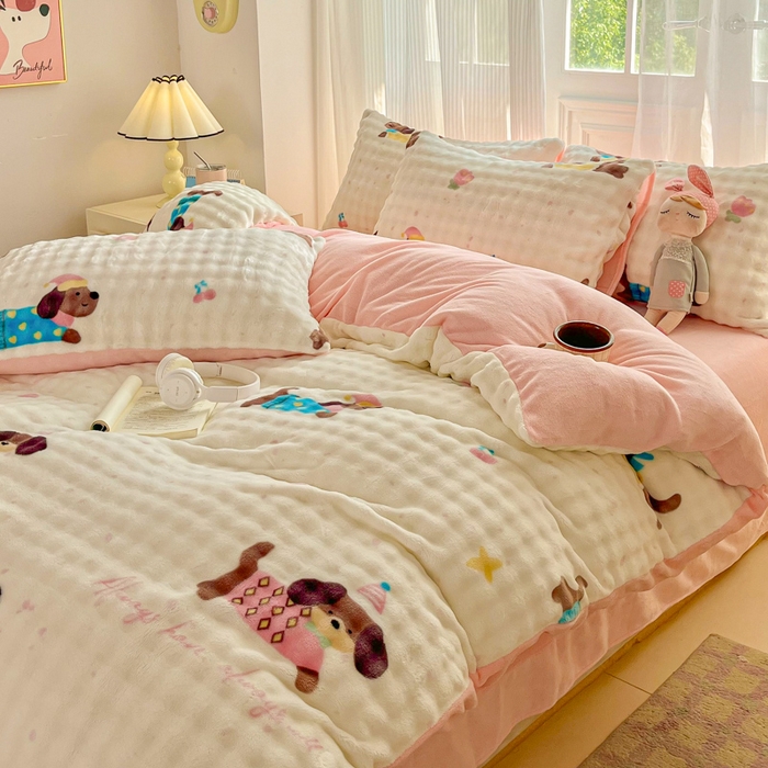 91家纺网 家纺一手货源 找家纺 梦纤绒 2025新款保暖舒适亲肤泡泡绒四件套 辣条狗