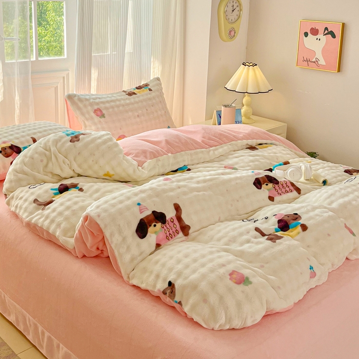 91家纺网 家纺一手货源 找家纺 梦纤绒 2025新款保暖舒适亲肤泡泡绒四件套 辣条狗