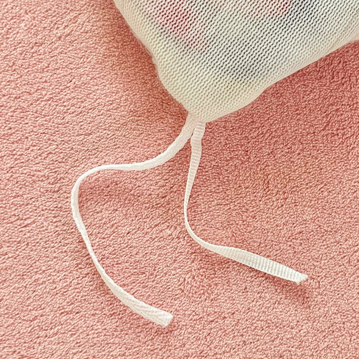 91家纺网 家纺一手货源 找家纺 梦纤绒 2025新款保暖舒适亲肤泡泡绒四件套 小花世界米黄底-豆沙