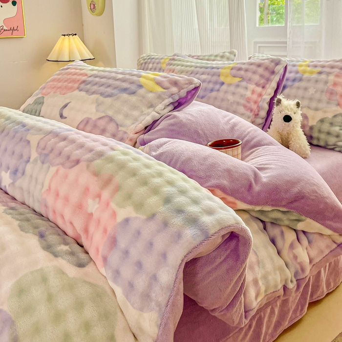 91家纺网 家纺一手货源 找家纺 梦纤绒 2025新款保暖舒适亲肤泡泡绒四件套 星月云朵