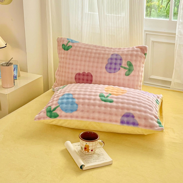 91家纺网 家纺一手货源 找家纺 梦纤绒 2025新款保暖舒适亲肤泡泡绒四件套 郁金香粉