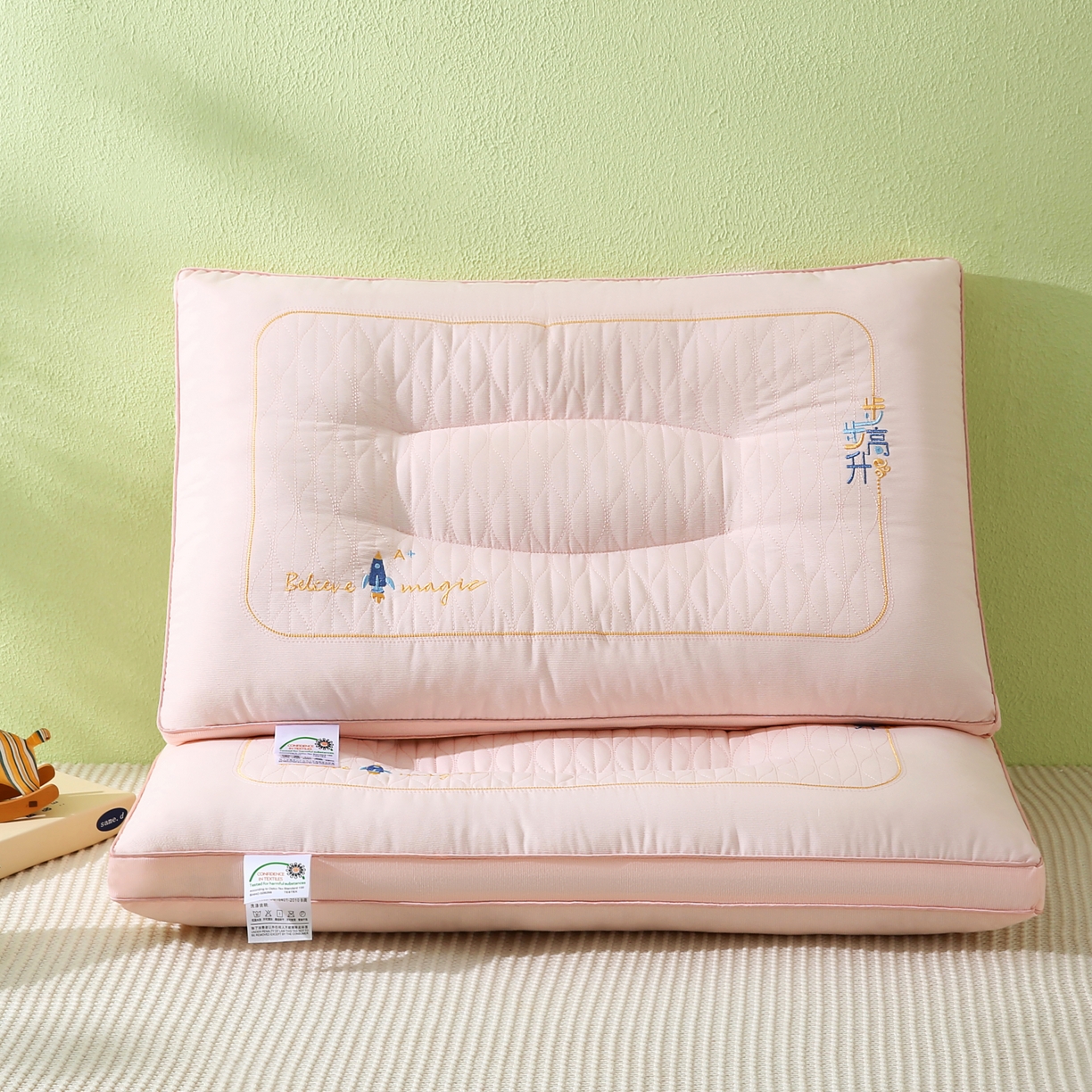 91家纺网 家纺一手货源 找家纺 （总）宇诺家纺 2025新款步步高升枕头枕芯