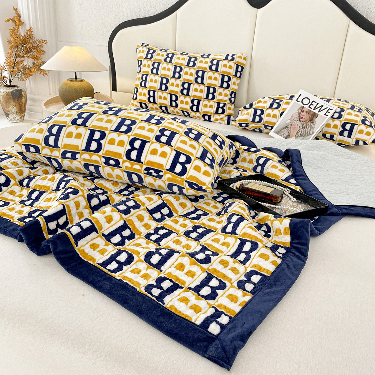 91家纺网 家纺一手货源 找家纺 大渔生活 2025新款高克重牛奶绒夹棉床盖系列 剑桥