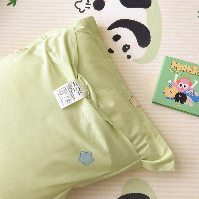 91家纺网 家纺一手货源 找家纺 拾物记 2025新款A类12868全棉纯棉单枕套枕套单件-提供买家秀和质检报告 小熊猫