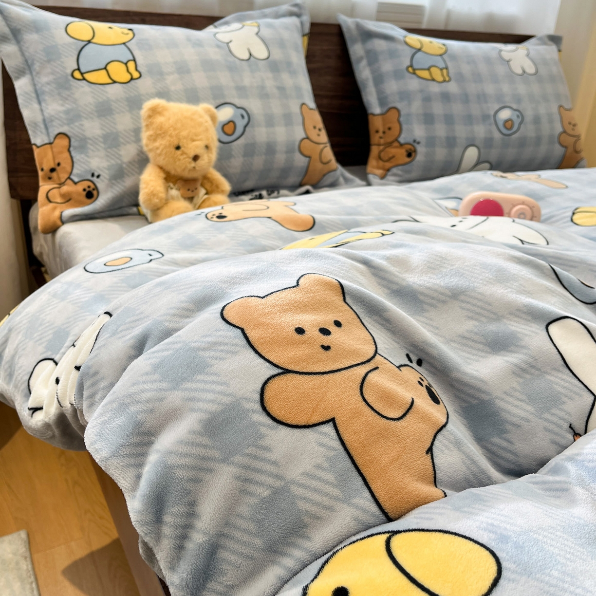 91家纺网 家纺一手货源 找家纺 寻米 2025新款加厚牛奶绒印花床笠-大床牛奶绒床笠一号 邦尼兔的小伙伴