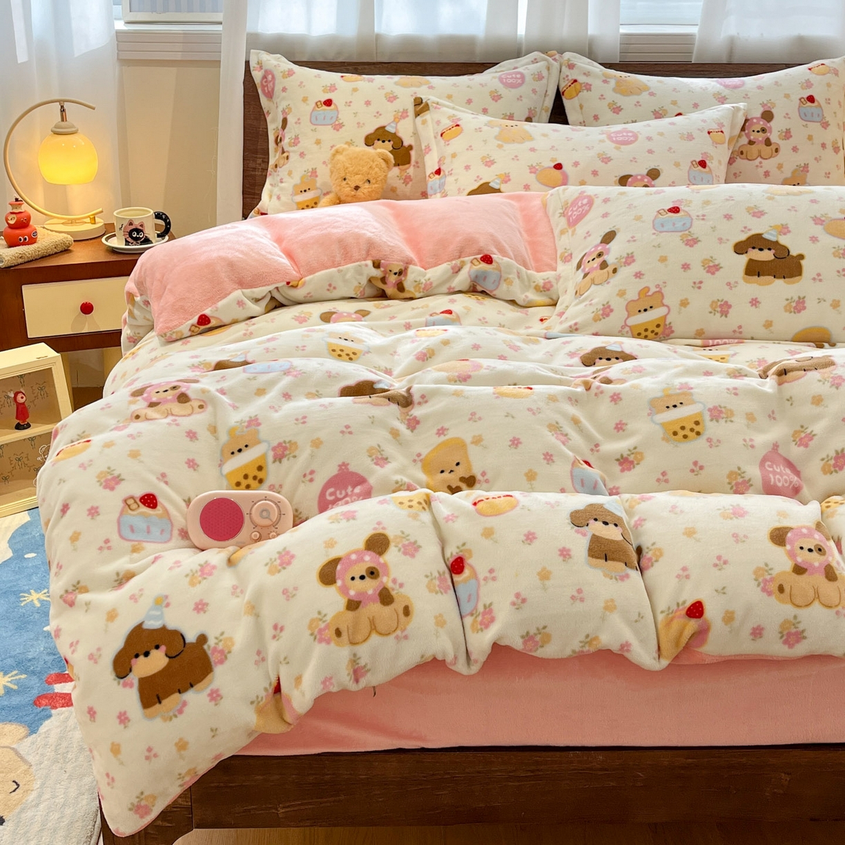 91家纺网 家纺一手货源 找家纺 寻米 2025新款加厚牛奶绒印花床笠-大床牛奶绒床笠一号 草莓布丁