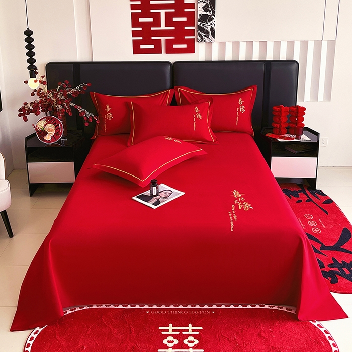 91家纺网 家纺一手货源 找家纺 （总）艾橙家纺 2025新款大红云朵棉刺绣婚庆系列单床单床单单件