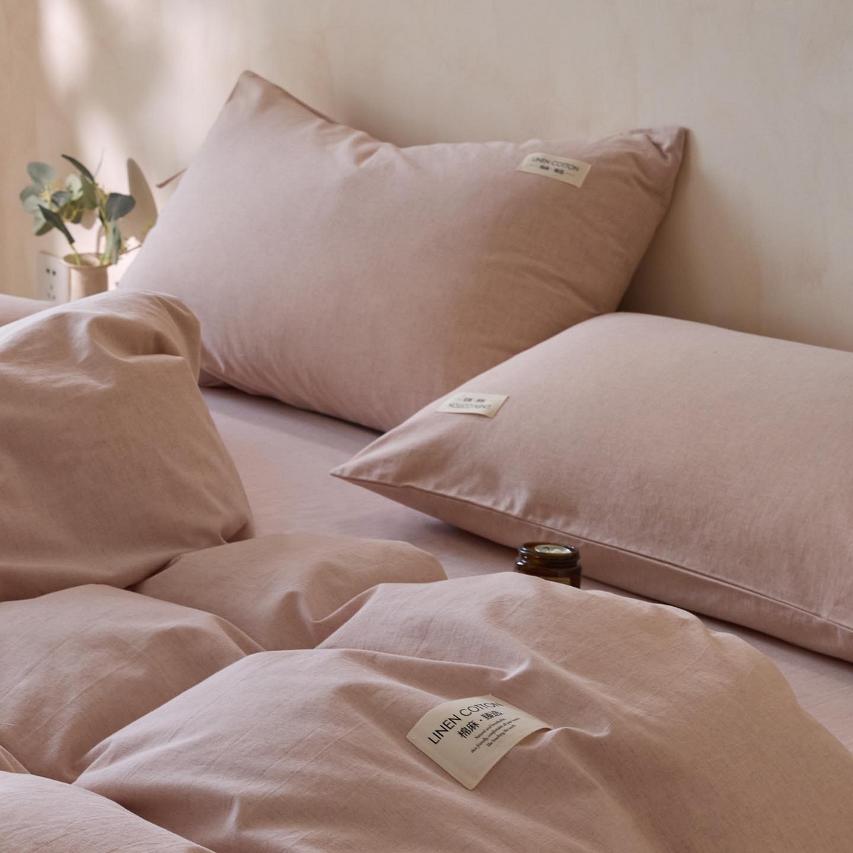 91家纺网 家纺一手货源 找家纺 涵宸家纺 2025新款色织棉麻四件套系列-单被套 原点-浅粉