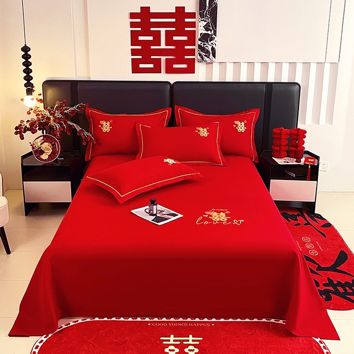 91家纺网 家纺一手货源 找家纺 （总）艾橙家纺 2025新款大红云朵棉刺绣婚庆系列单床单床单单件