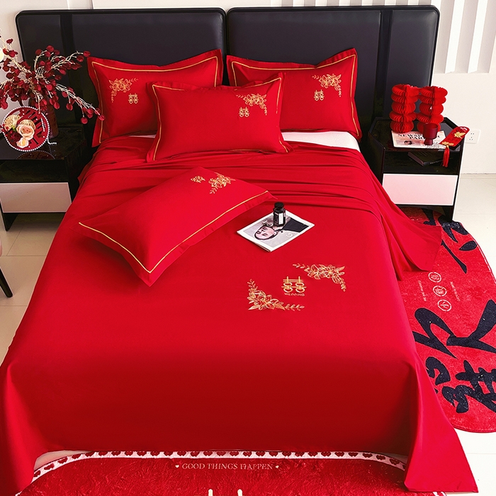 91家纺网 家纺一手货源 找家纺 艾橙家纺 2025新款大红云朵棉刺绣婚庆系列单床单床单单件 百年好和