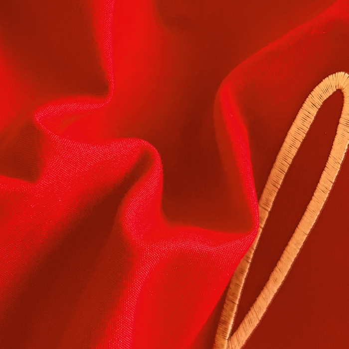 91家纺网 家纺一手货源 找家纺 艾橙家纺 2025新款大红云朵棉刺绣婚庆系列单床单床单单件 一生挚爱