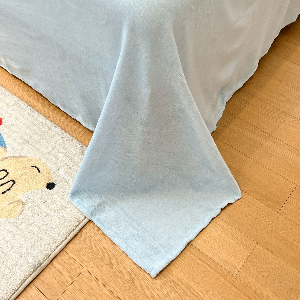 91家纺网 家纺一手货源 找家纺 寻米 2025新款加厚牛奶绒印花床笠-大床牛奶绒床笠一号 蓝色恋人