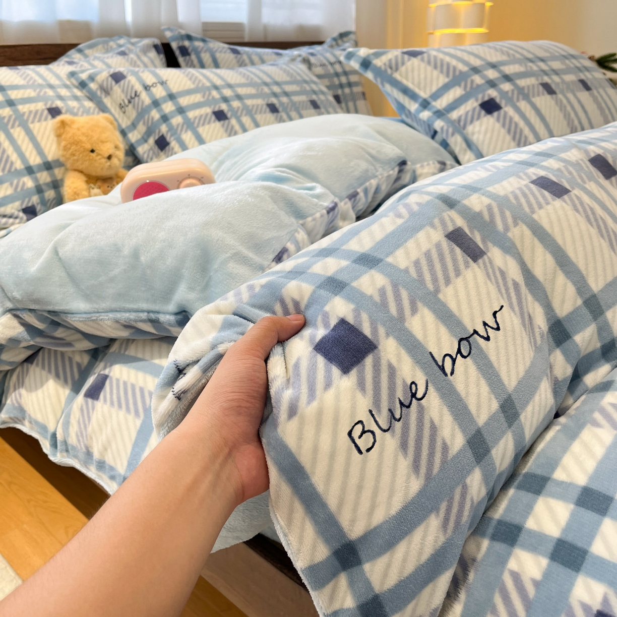 91家纺网 家纺一手货源 找家纺 寻米 2025新款加厚牛奶绒印花床笠-大床牛奶绒床笠一号 蓝色恋人