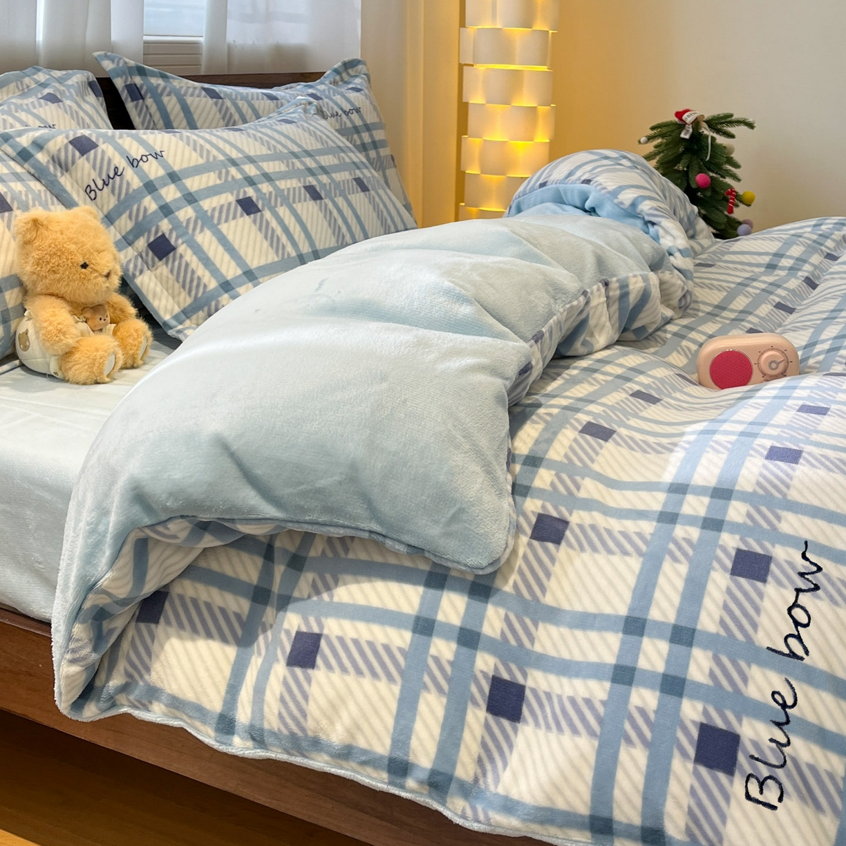 91家纺网 家纺一手货源 找家纺 寻米 2025新款加厚牛奶绒印花床笠-大床牛奶绒床笠一号 蓝色恋人