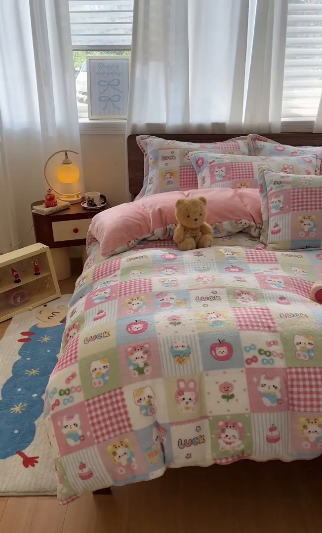 91家纺网 家纺一手货源 找家纺 寻米 2025新款加厚牛奶绒印花床笠-大床牛奶绒床笠一号 恋爱日记