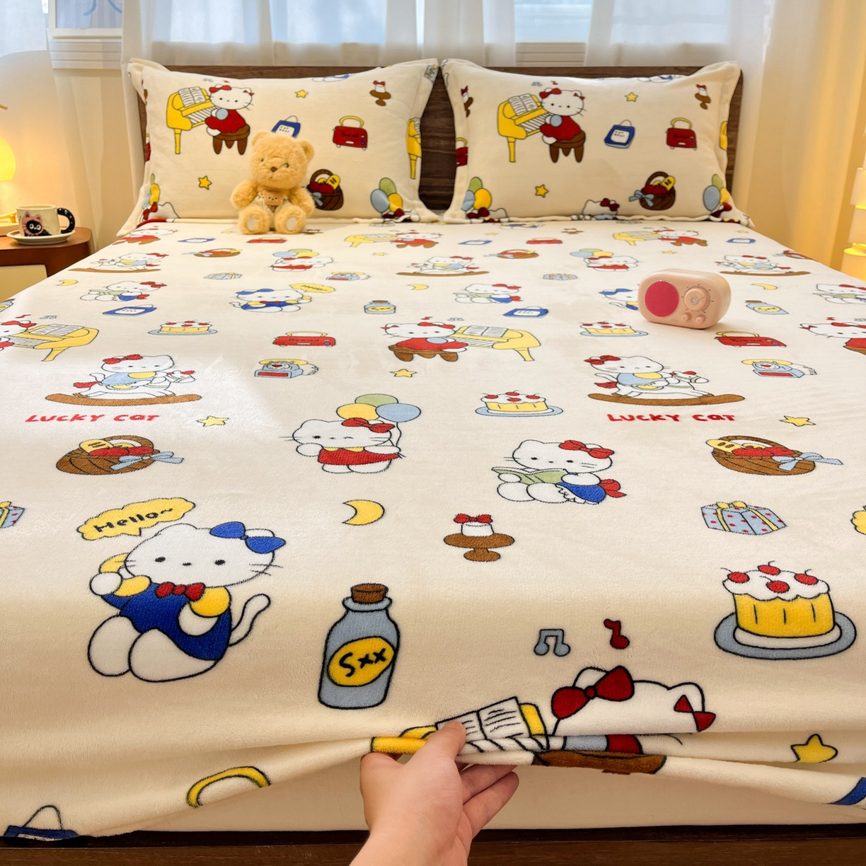 91家纺网 家纺一手货源 找家纺 寻米 2025新款加厚牛奶绒印花床笠-大床牛奶绒床笠一号 莫扎特小喵