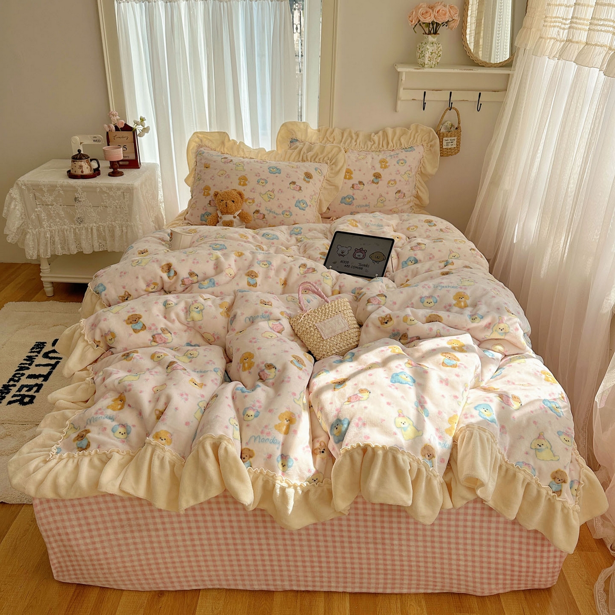 91家纺网 家纺一手货源 找家纺 （总）瑞莱 上新2025年秋冬新款A类200克牛奶绒卡通印花四件套