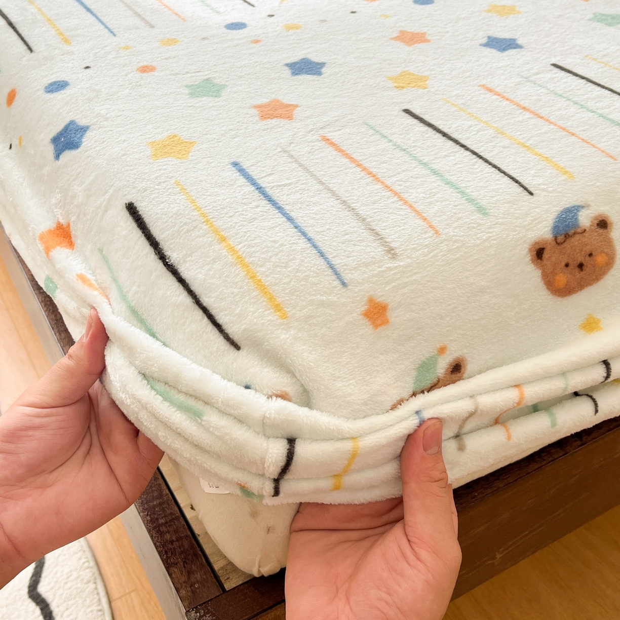 91家纺网 家纺一手货源 找家纺 寻米 2025新款加厚牛奶绒印花床笠-大床牛奶绒床笠一号 小熊维尼