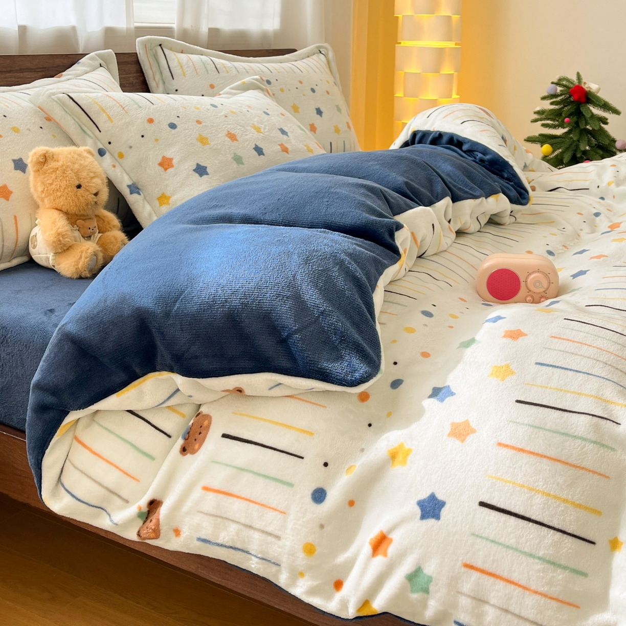 91家纺网 家纺一手货源 找家纺 寻米 2025新款加厚牛奶绒印花床笠-大床牛奶绒床笠一号 小熊维尼