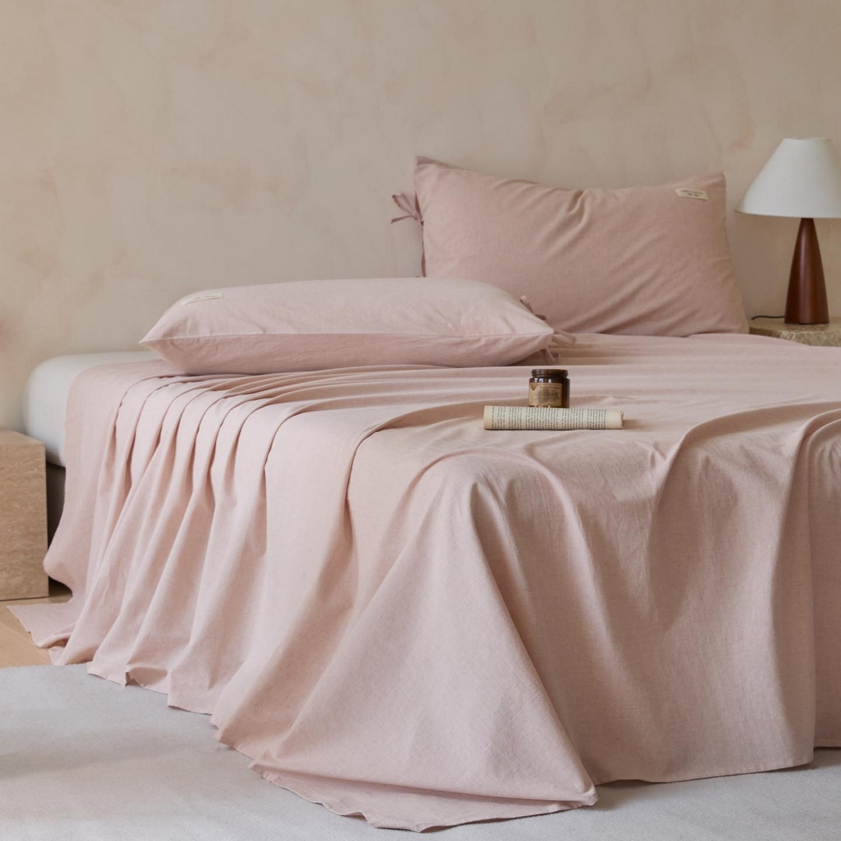 91家纺网 家纺一手货源 找家纺 涵宸家纺 2025新款色织棉麻四件套系列-单床单 棉麻-浅粉