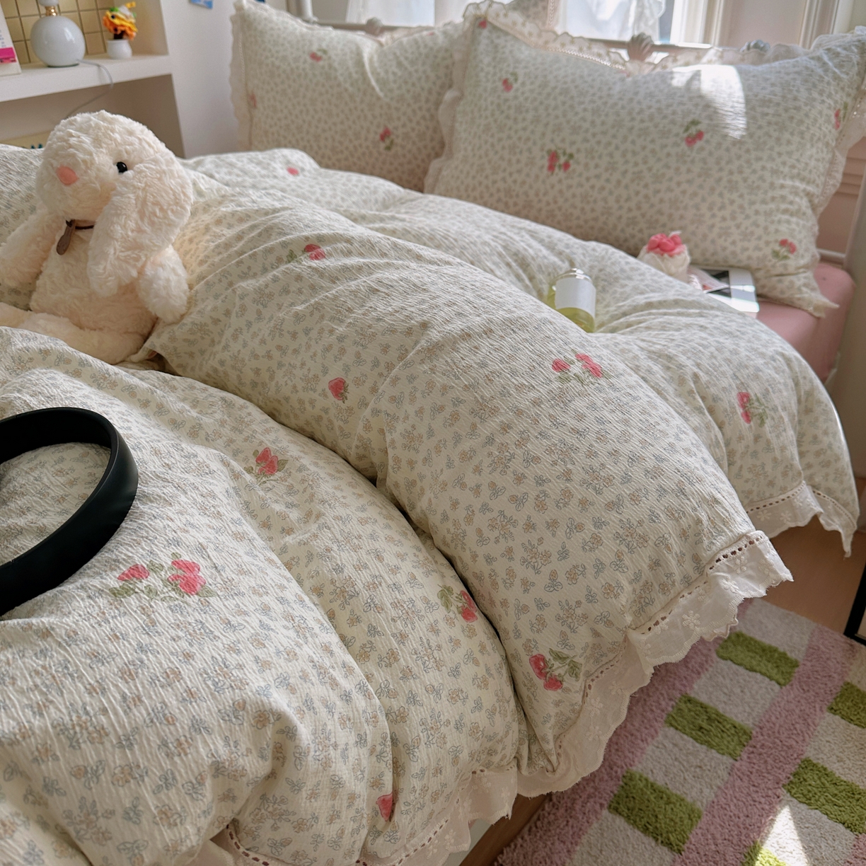 91家纺网 家纺一手货源 找家纺 乐沐家纺 2025新款云感皱皱双层纱全棉镂空花边四件套 夏日