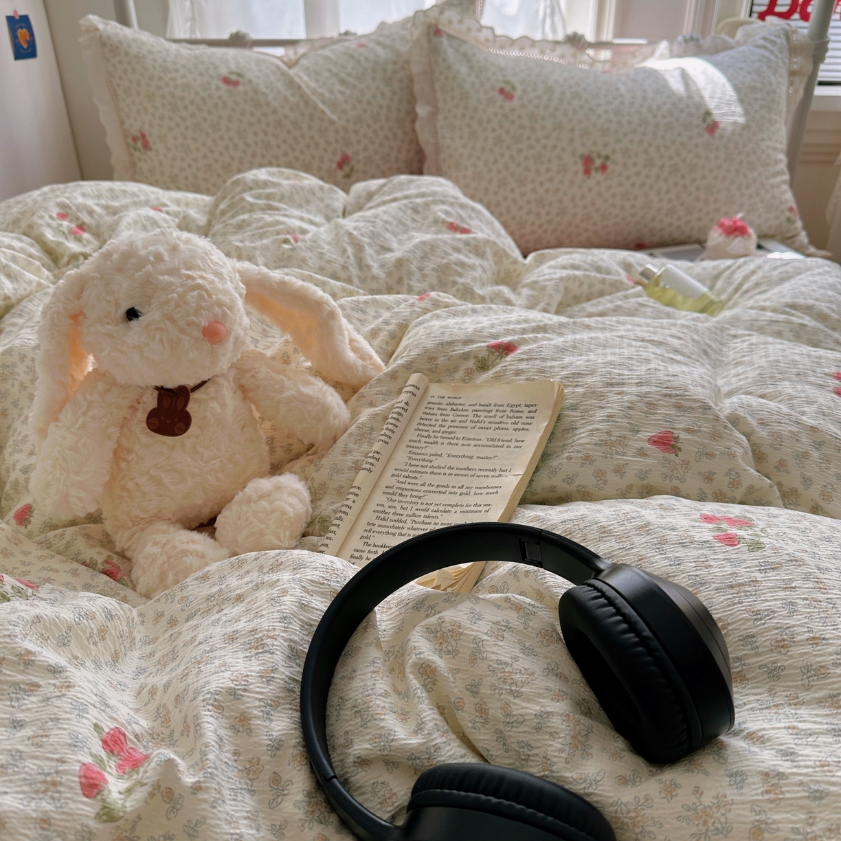 91家纺网 家纺一手货源 找家纺 乐沐家纺 2025新款云感皱皱双层纱全棉镂空花边四件套 夏日