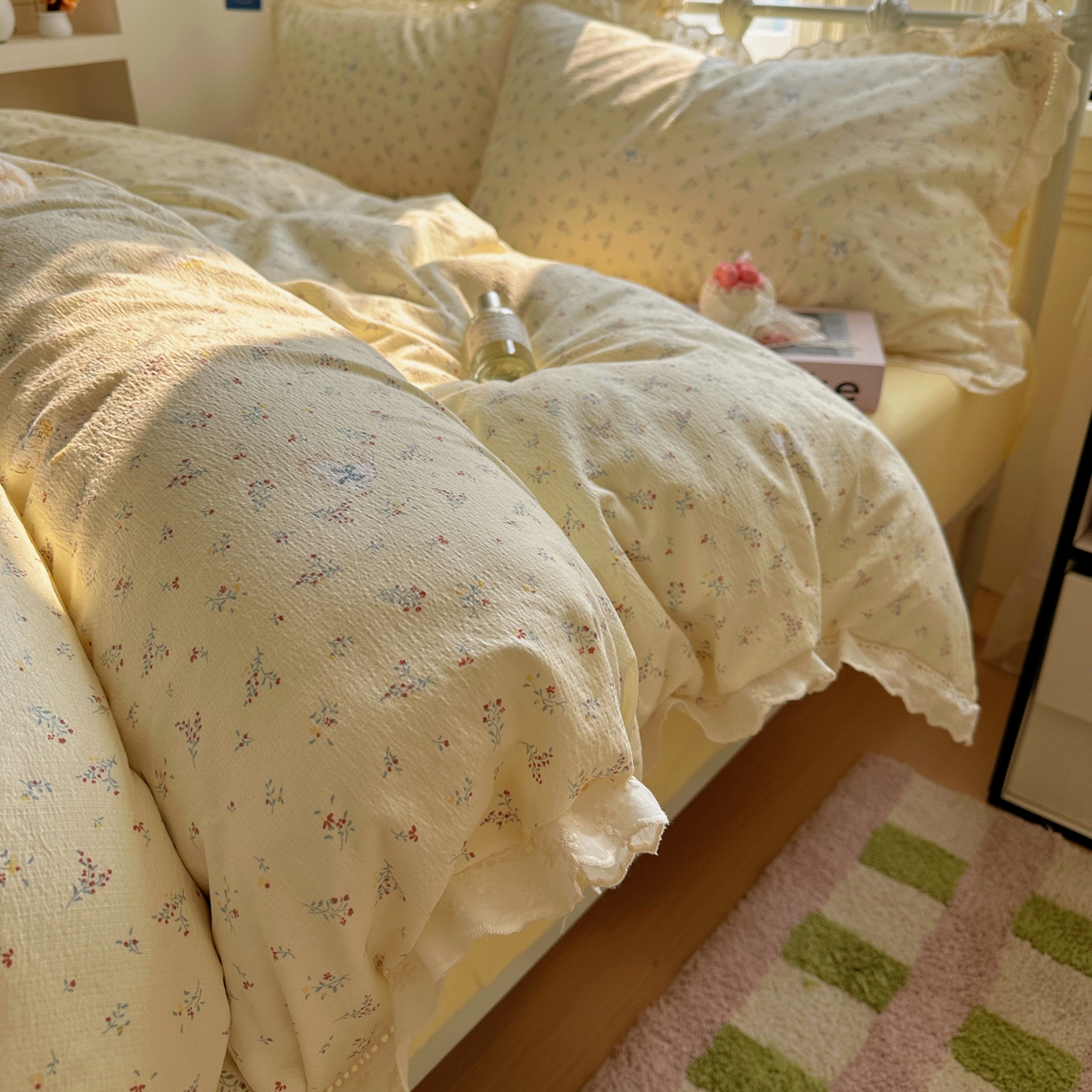 91家纺网 家纺一手货源 找家纺 （总）乐沐家纺 2025新款云感皱皱双层纱全棉镂空花边四件套