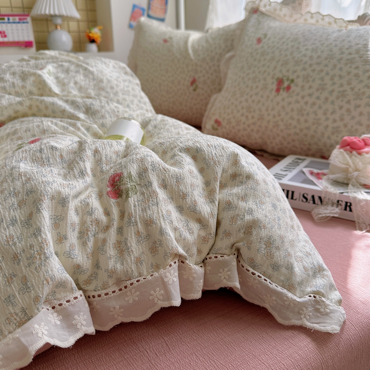 91家纺网 家纺一手货源 找家纺 乐沐家纺 2025新款云感皱皱双层纱全棉镂空花边四件套 夏日