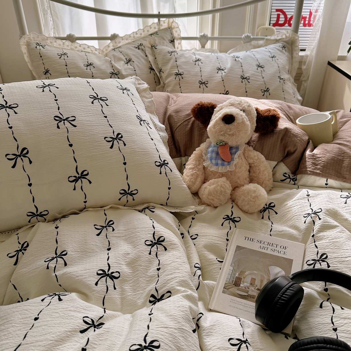 91家纺网 家纺一手货源 找家纺 乐沐家纺 2025新款云感皱皱双层纱全棉镂空花边四件套 倾心