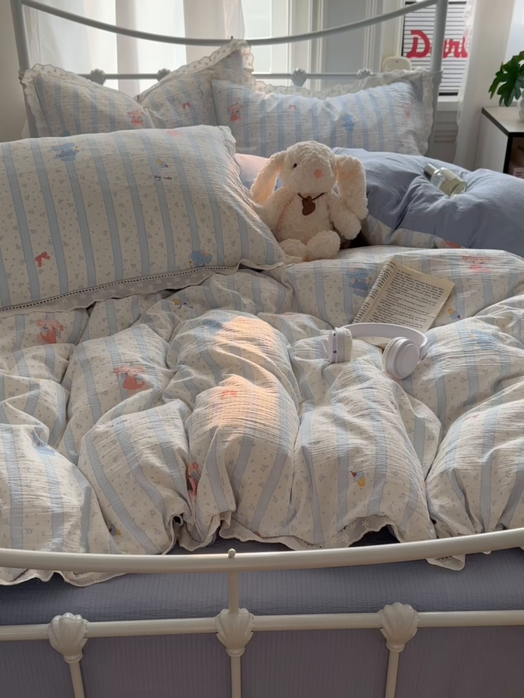 91家纺网 家纺一手货源 找家纺 乐沐家纺 2025新款云感皱皱双层纱全棉镂空花边四件套 泡芙小象