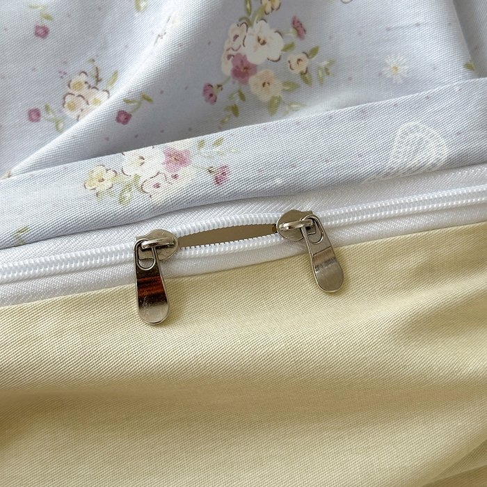 91家纺网 家纺一手货源 找家纺 拾物记 2025新款A类12868全棉纯棉四件套-提供买家秀和质检报告 浅夏雏菊-灰