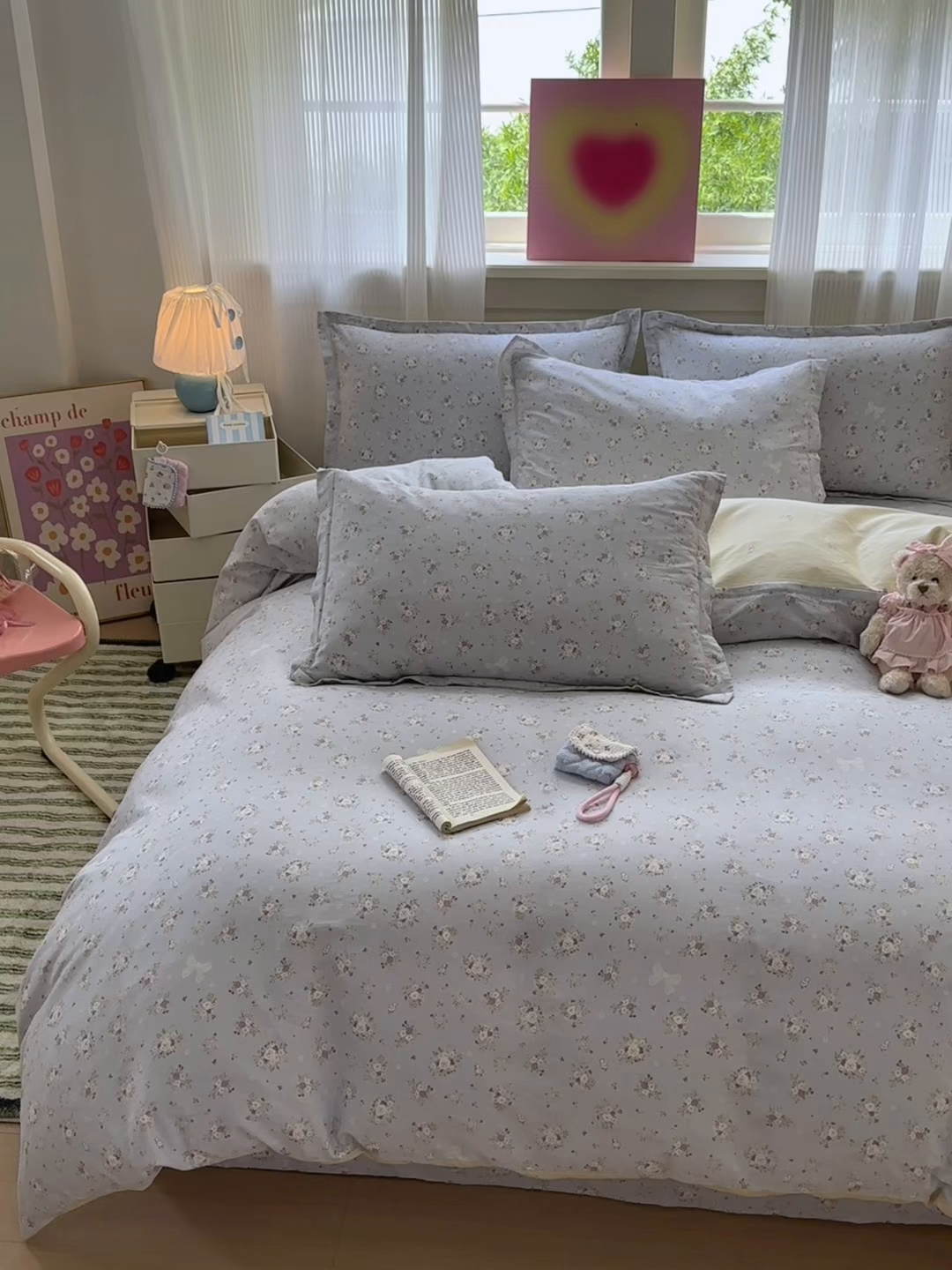91家纺网 家纺一手货源 找家纺 拾物记 2025新款A类12868全棉纯棉四件套-提供买家秀和质检报告 浅夏雏菊-灰