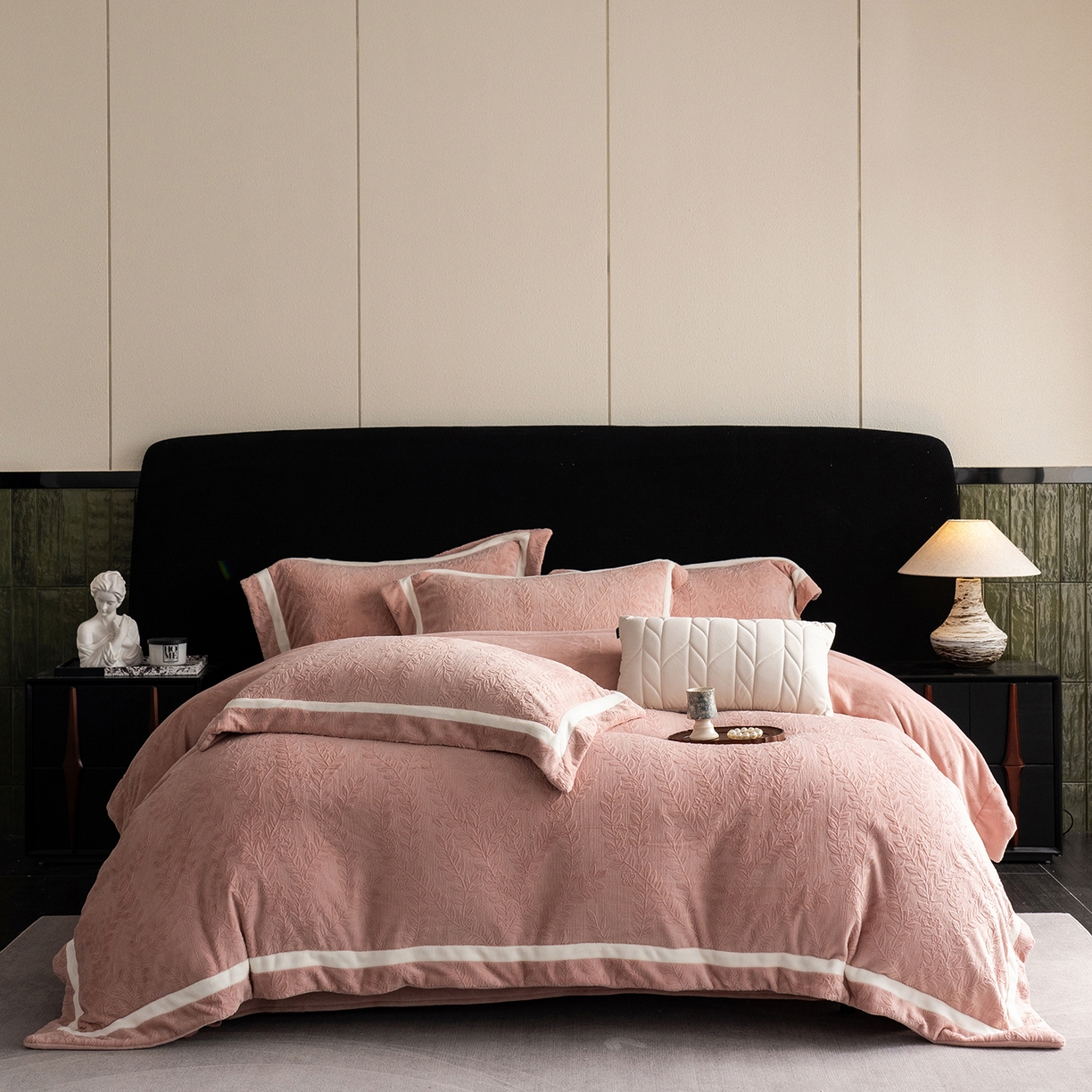 蓝梦 2025新款全消光雕花牛奶绒系列-唛叶 豆沙粉