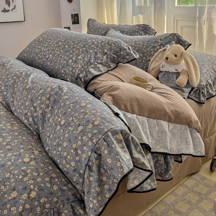 91家纺网 家纺一手货源 找家纺 （总）斯卡诺家纺 2025秋冬法式花边古法水洗棉云感棉床盖四件套花边被套床单款