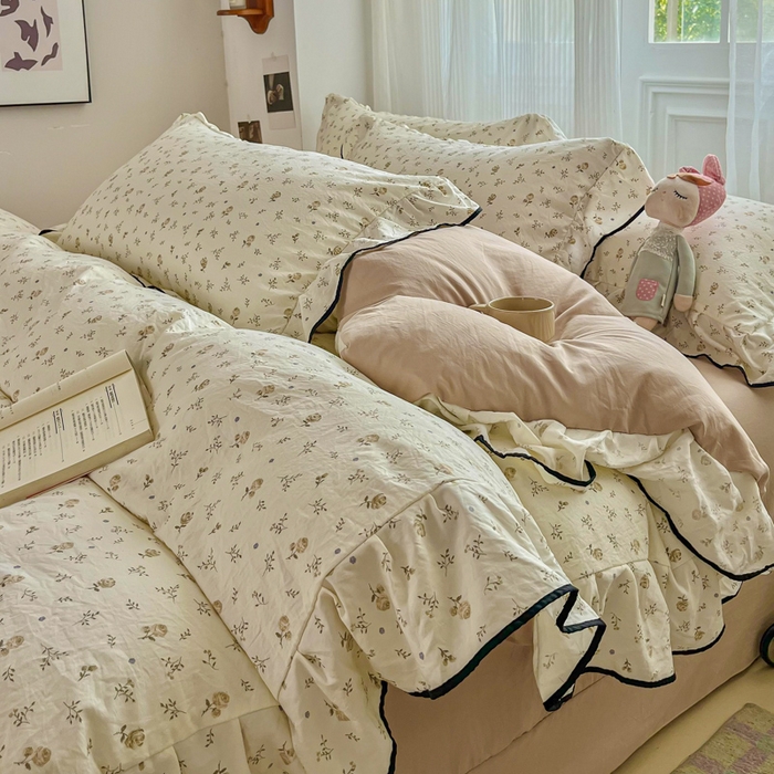 91家纺网 家纺一手货源 找家纺 （总）斯卡诺家纺 2025秋冬法式花边古法水洗棉云感棉床盖四件套花边被套床单款