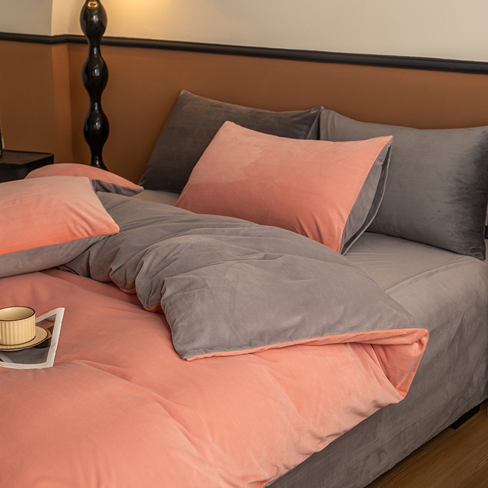 91家纺网 家纺一手货源 找家纺 蓝梦 2025新款A类加厚保暖纯色双拼婴儿绒宝宝绒四件套 婴儿粉+时尚灰