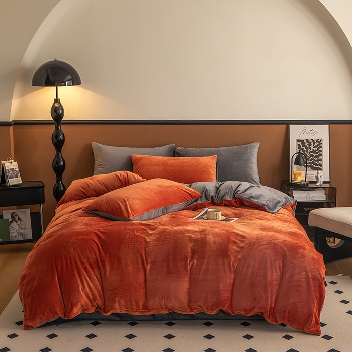 91家纺网 家纺一手货源 找家纺 蓝梦 2025新款A类加厚保暖纯色双拼婴儿绒宝宝绒四件套 爱马橙+深灰