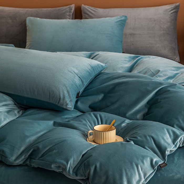 91家纺网 家纺一手货源 找家纺 蓝梦 2025新款A类加厚保暖纯色双拼婴儿绒宝宝绒四件套 宝石蓝